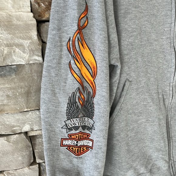 Harley Davidson XL Men’s gray front zip sweatshirt - Picture 4 of 5